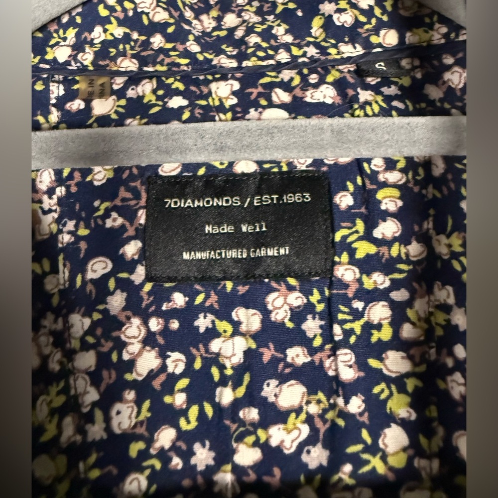 7 Diamond from Buckle Nightfall Stretch Button Up Shirt in Navy Floral - Picture 6 of 10